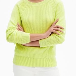 4/$25! GAP Lime Crew Neck Sweater - Sz M